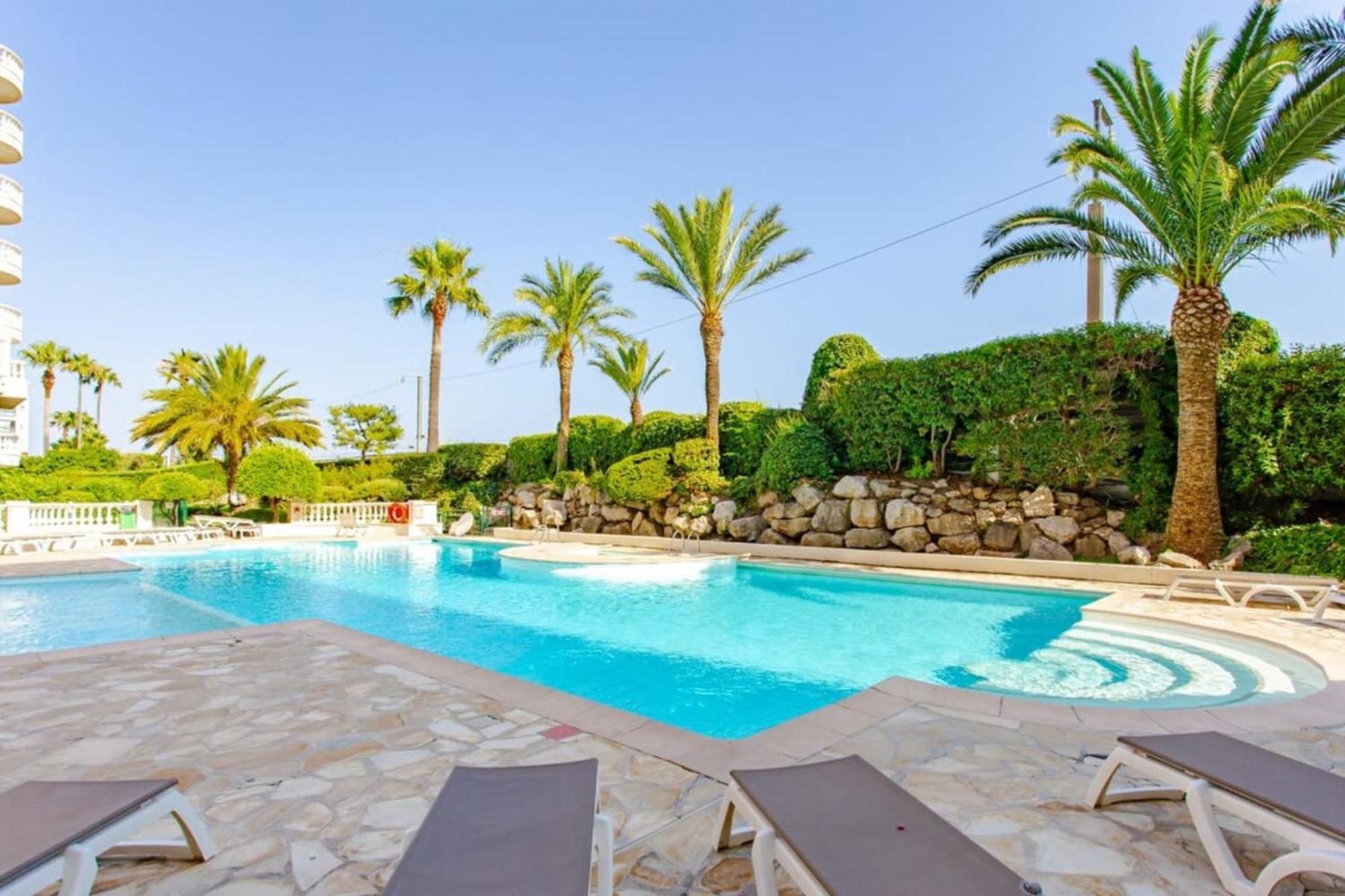 Azur Palm Furnished Flat